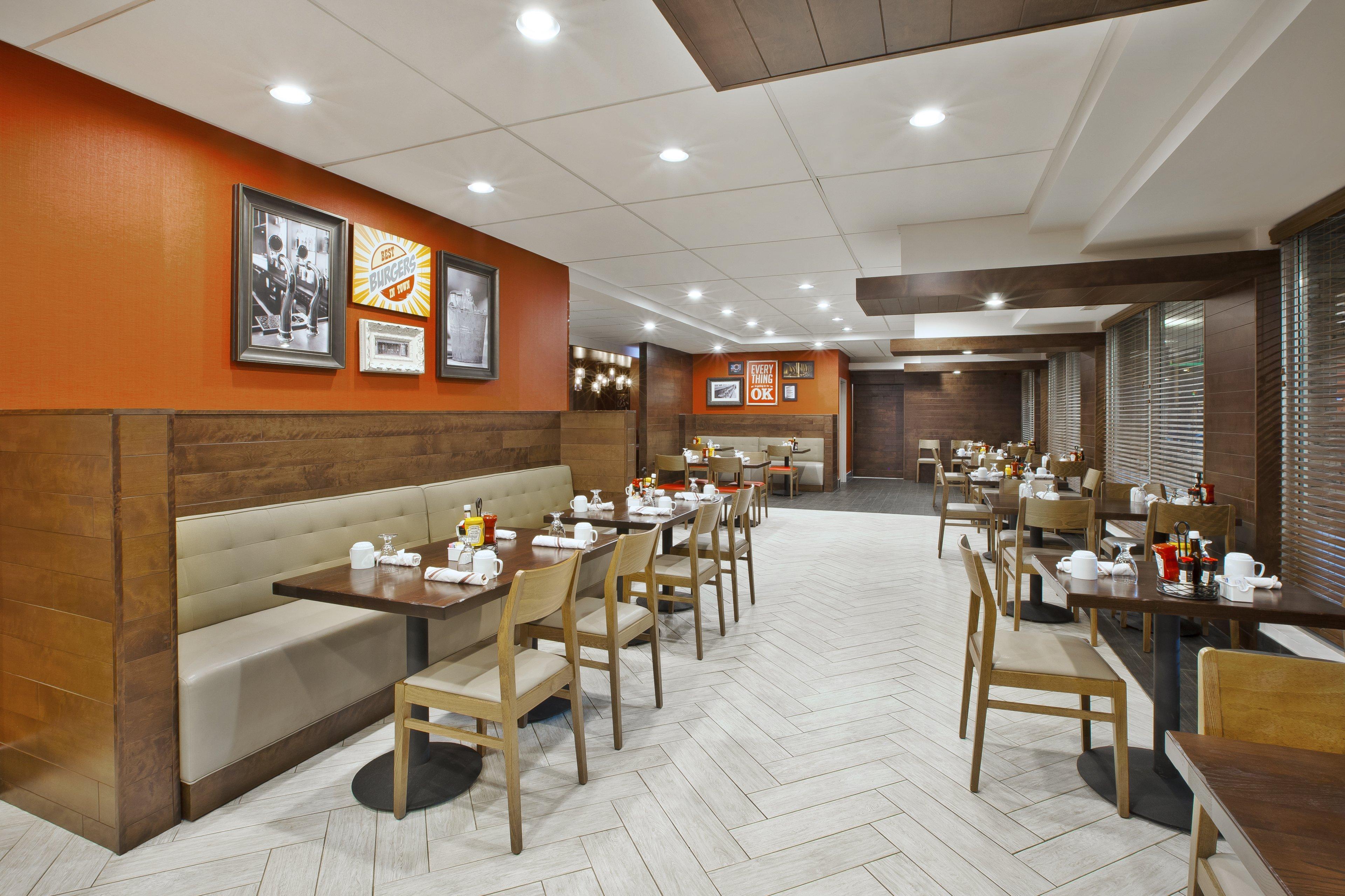 Holiday Inn Columbus Dwtn-Capitol Square By Ihg Bagian luar foto