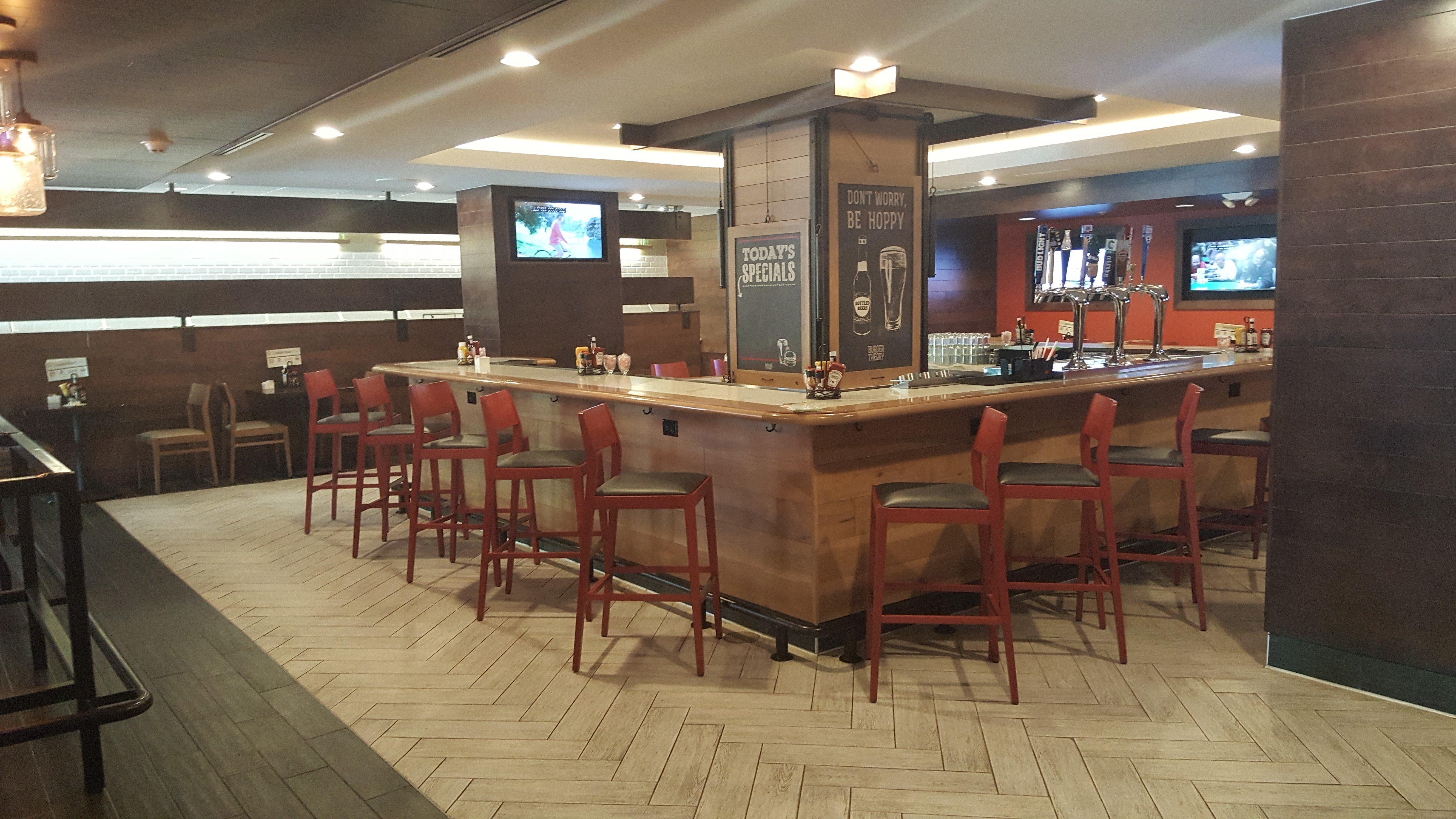 Holiday Inn Columbus Dwtn-Capitol Square By Ihg Bagian luar foto