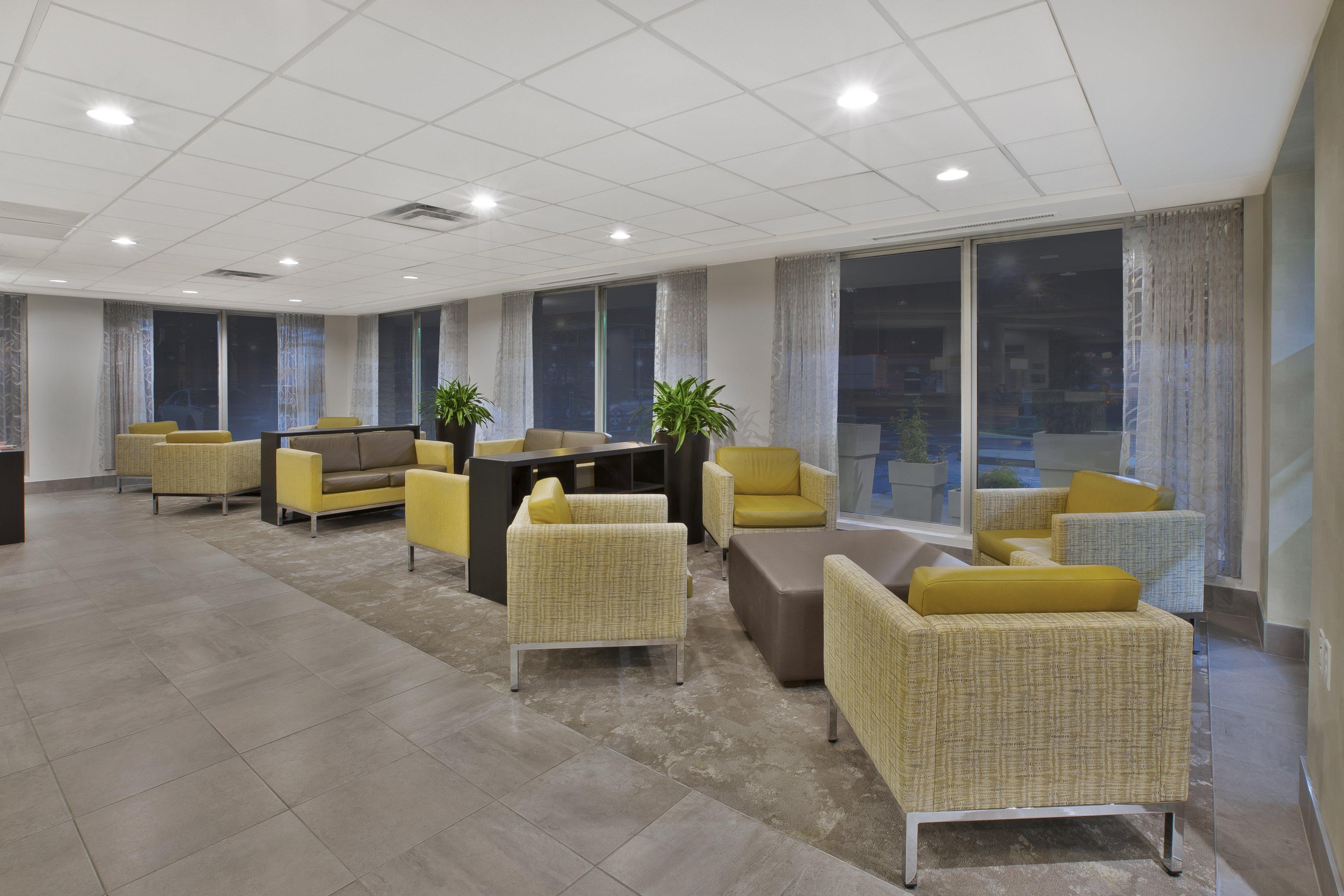 Holiday Inn Columbus Dwtn-Capitol Square By Ihg Bagian luar foto