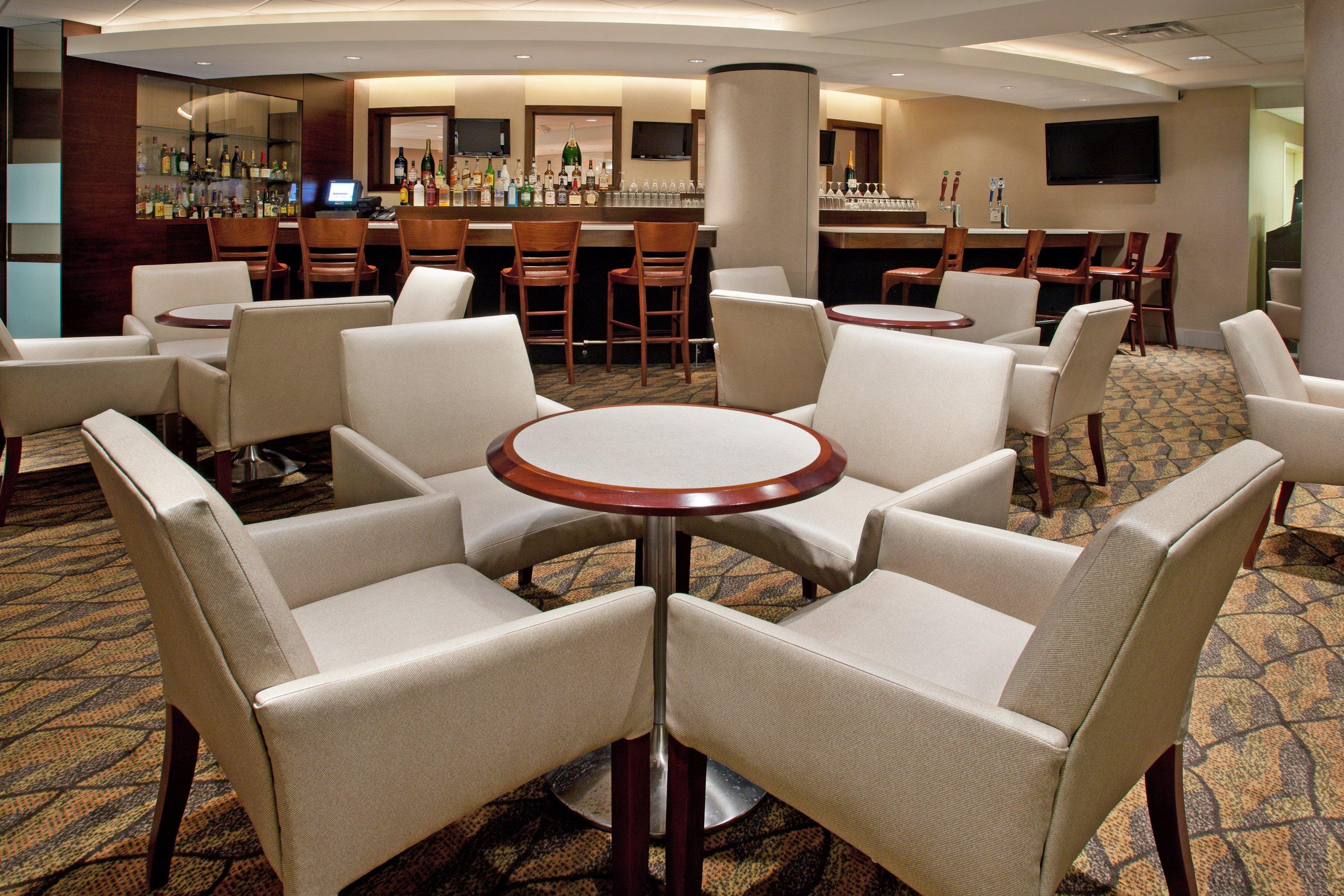 Holiday Inn Columbus Dwtn-Capitol Square By Ihg Bagian luar foto
