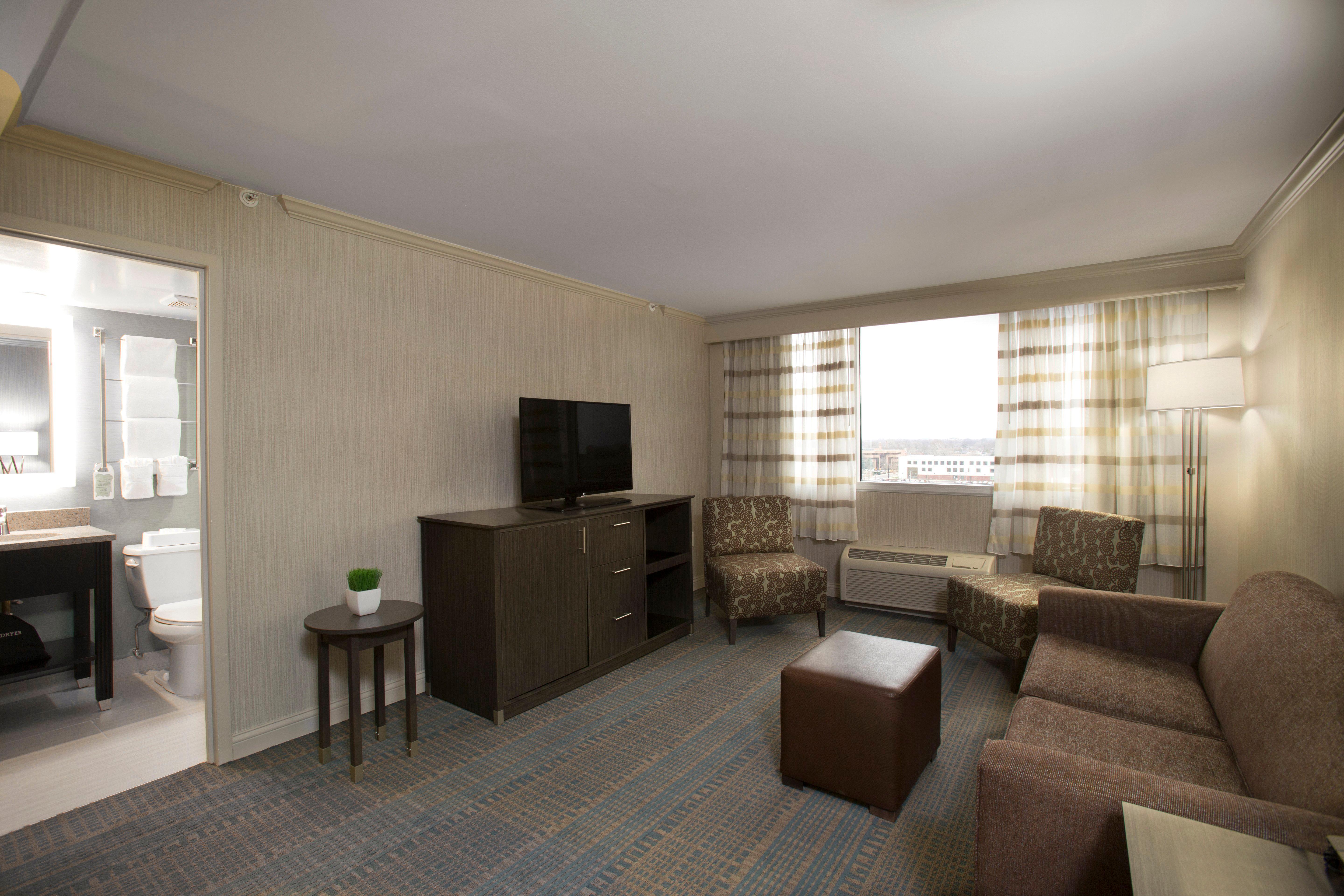 Holiday Inn Columbus Dwtn-Capitol Square By Ihg Bagian luar foto