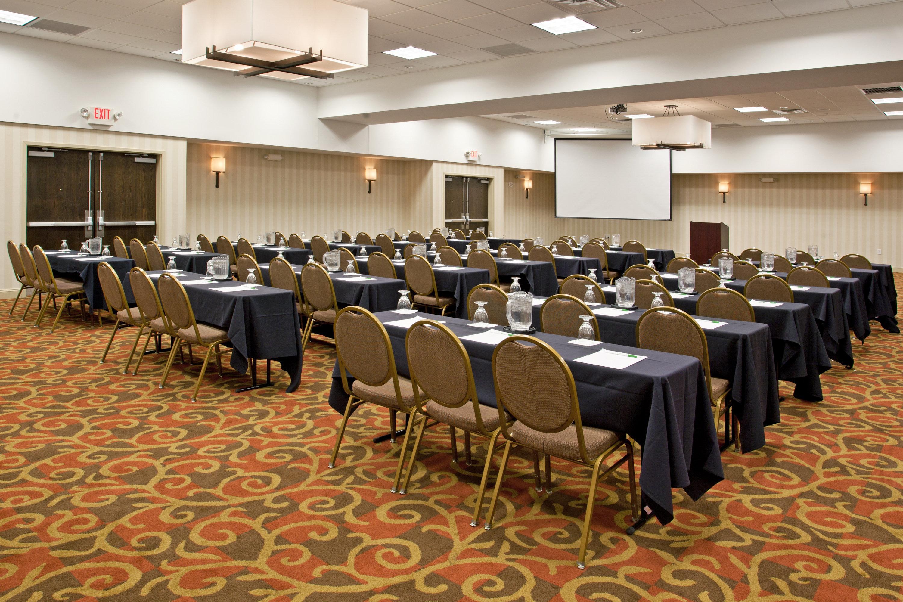 Holiday Inn Columbus Dwtn-Capitol Square By Ihg Bagian luar foto
