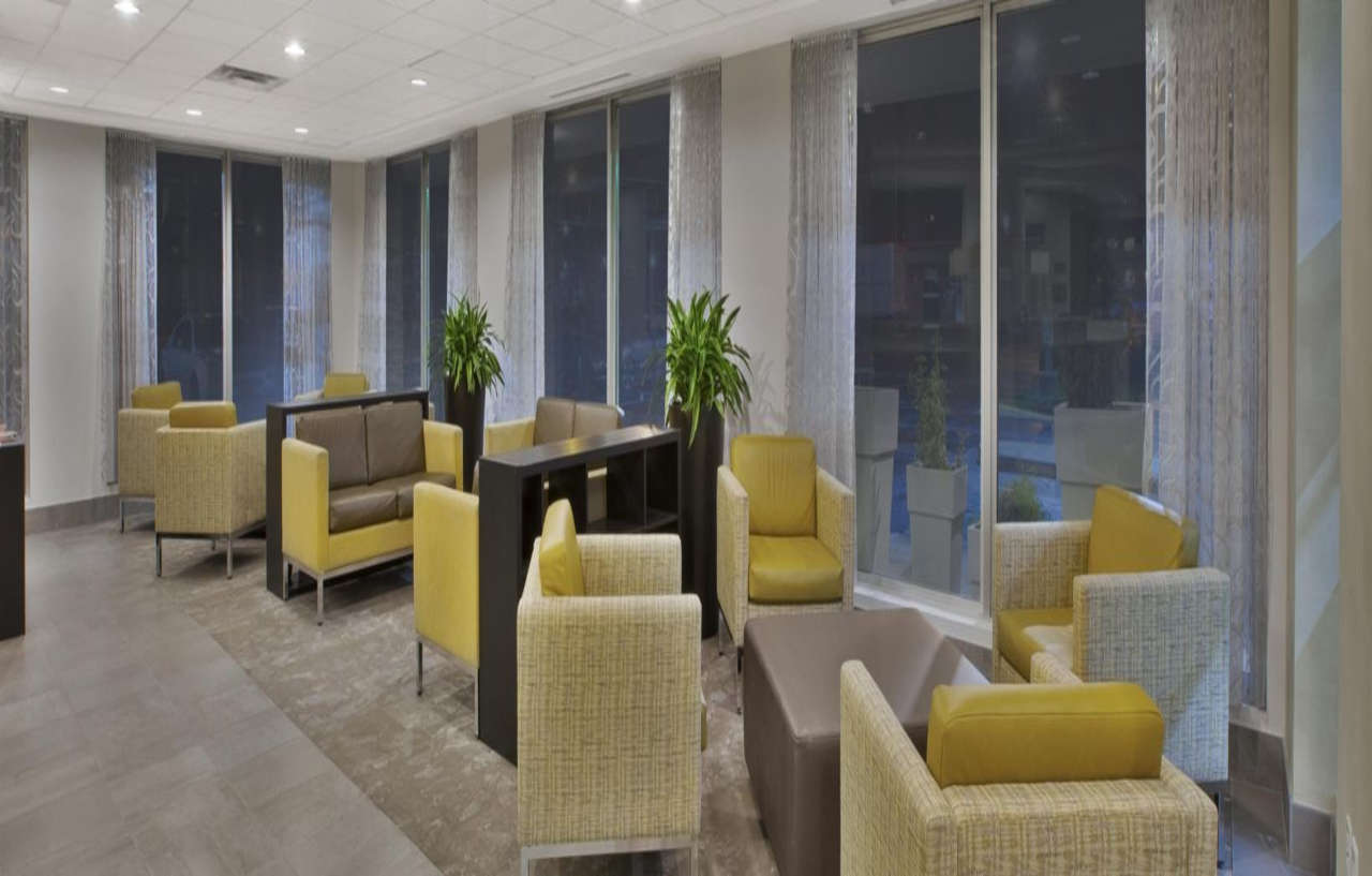 Holiday Inn Columbus Dwtn-Capitol Square By Ihg Bagian luar foto